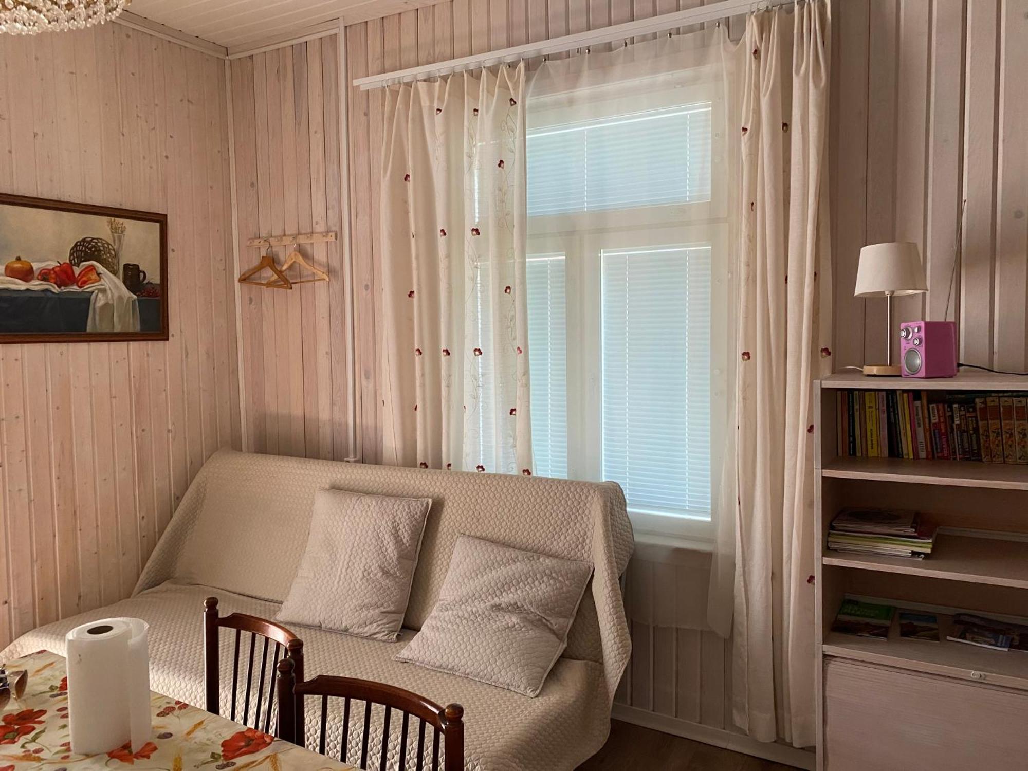 Guest House Nina Art ก็อตกา ห้อง รูปภาพ